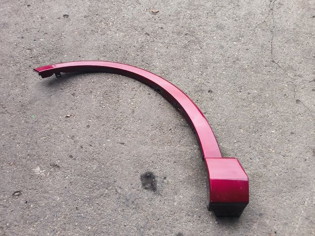 bontott TOYOTA RAV 4 Bal első Sárvédő Szélesítő