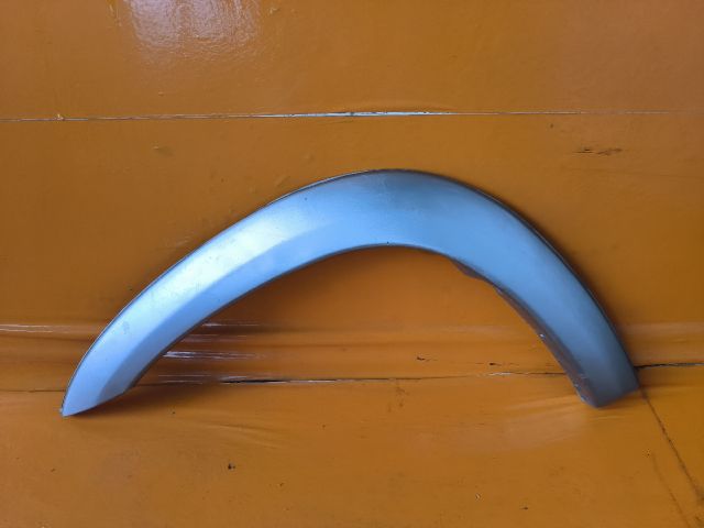 bontott TOYOTA RAV 4 Bal első Sárvédő Szélesítő