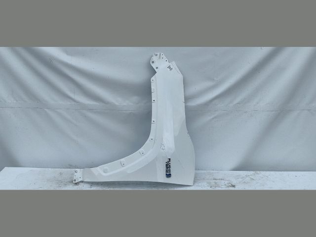 bontott TOYOTA RAV 4 Bal első Sárvédő