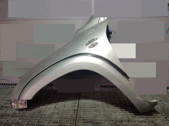 bontott TOYOTA RAV 4 Bal első Sárvédő