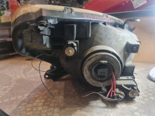 bontott TOYOTA RAV 4 Bal Fényszóró