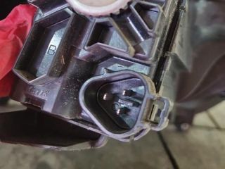 bontott TOYOTA RAV 4 Bal Fényszóró