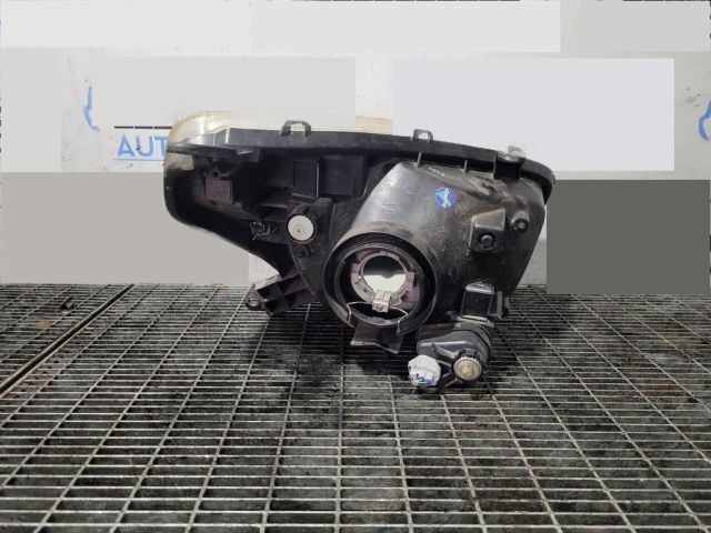 bontott TOYOTA RAV 4 Bal Fényszóró