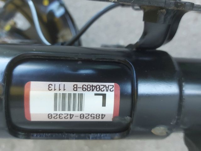 bontott TOYOTA RAV 4 Bal Gólyaláb Csonkállvánnyal