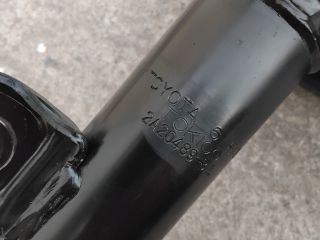 bontott TOYOTA RAV 4 Bal Gólyaláb Csonkállvánnyal