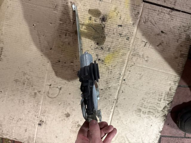 bontott TOYOTA RAV 4 Bal hátsó Ablakemelő Szerkezet (Elektromos)