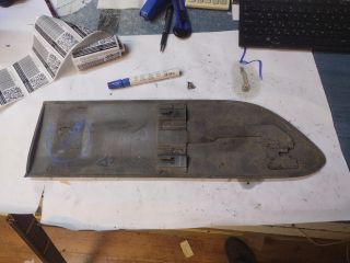 bontott TOYOTA RAV 4 Bal hátsó Ajtó Díszléc