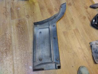 bontott TOYOTA RAV 4 Bal hátsó Ajtó Díszléc