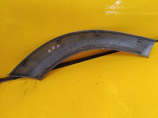 bontott TOYOTA RAV 4 Bal hátsó Ajtó Díszléc