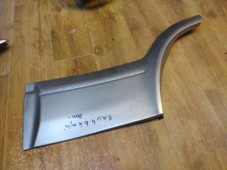 bontott TOYOTA RAV 4 Bal hátsó Ajtó Díszléc