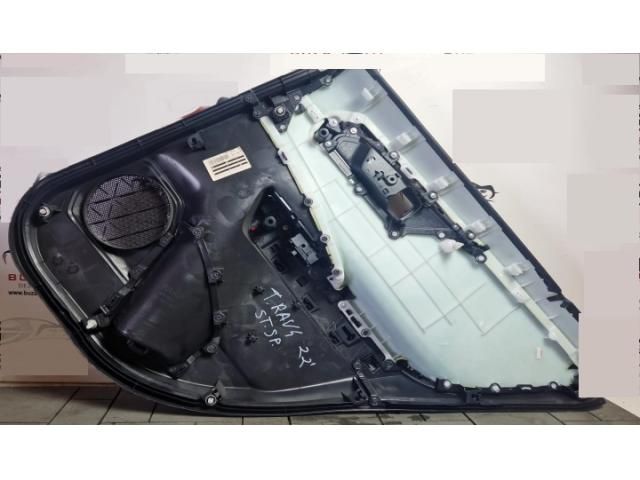 bontott TOYOTA RAV 4 Bal hátsó Ajtó Kárpit