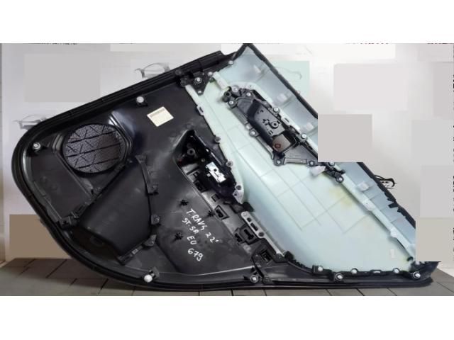 bontott TOYOTA RAV 4 Bal hátsó Ajtó Kárpit