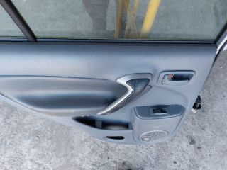 bontott TOYOTA RAV 4 Bal hátsó Ajtó (Részeivel)