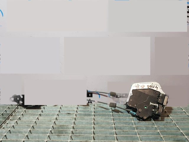 bontott TOYOTA RAV 4 Bal hátsó Ajtózár