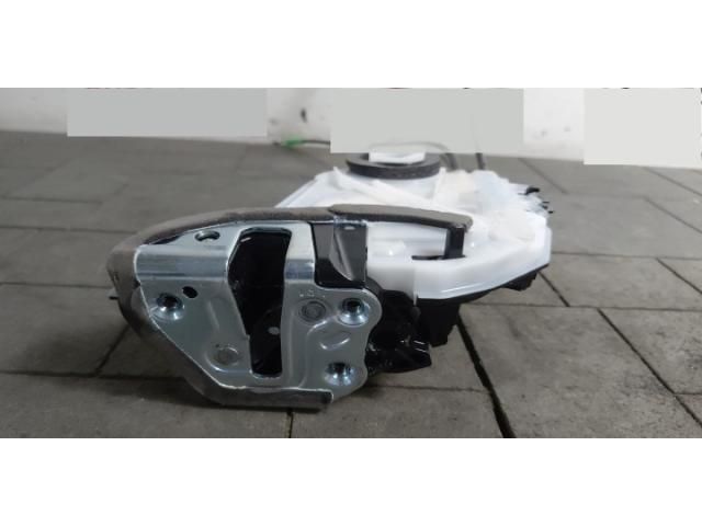 bontott TOYOTA RAV 4 Bal hátsó Ajtózár