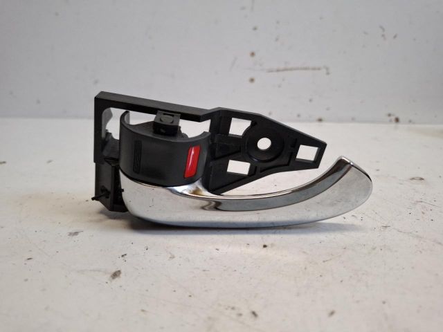 bontott TOYOTA RAV 4 Bal hátsó Belső Kilincs