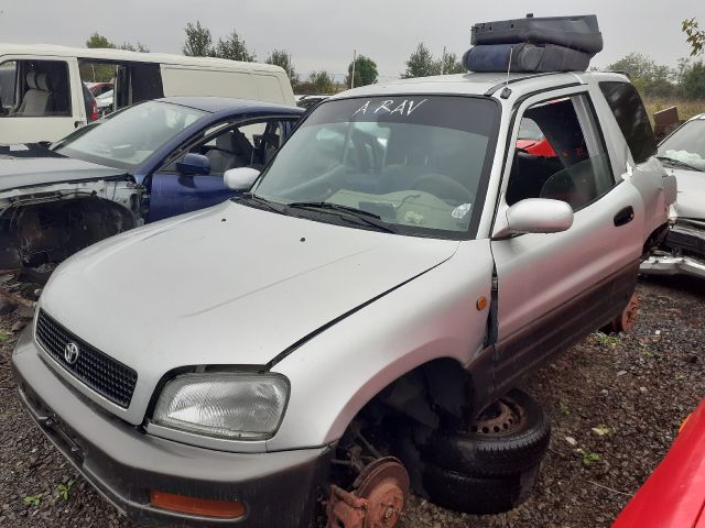 bontott TOYOTA RAV 4 Bal hátsó Csonkállvány Kerékaggyal