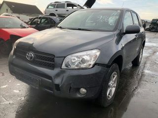 bontott TOYOTA RAV 4 Bal hátsó Dobbetét (Kerékjárati, Műanyag)