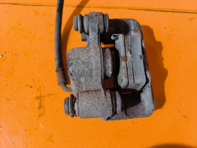 bontott TOYOTA RAV 4 Bal hátsó Féknyereg Munkahengerrel