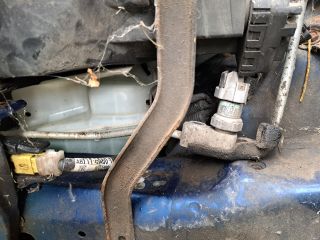 bontott TOYOTA RAV 4 Bal hátsó Fixüveg (Ajtóban)