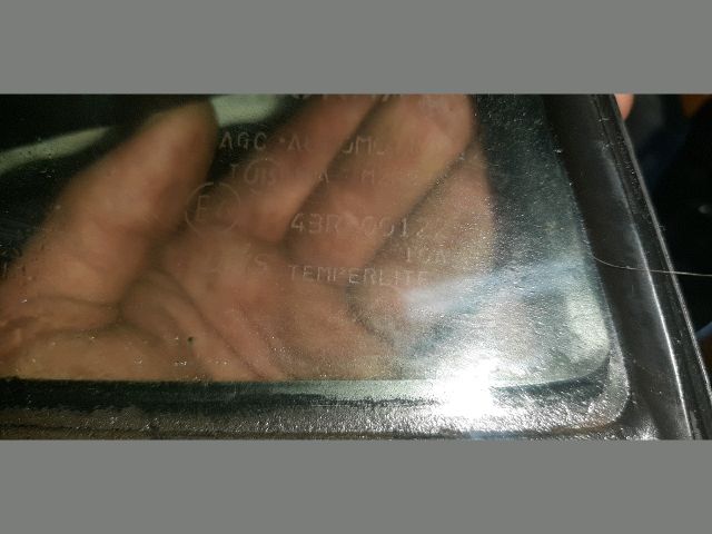 bontott TOYOTA RAV 4 Bal hátsó Fixüveg (Ajtóban)