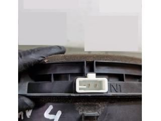 bontott TOYOTA RAV 4 Bal hátsó Hangszóró