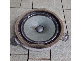 bontott TOYOTA RAV 4 Bal hátsó Hangszóró