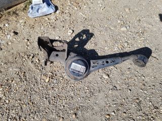 bontott TOYOTA RAV 4 Bal hátsó Hosszlengőkar