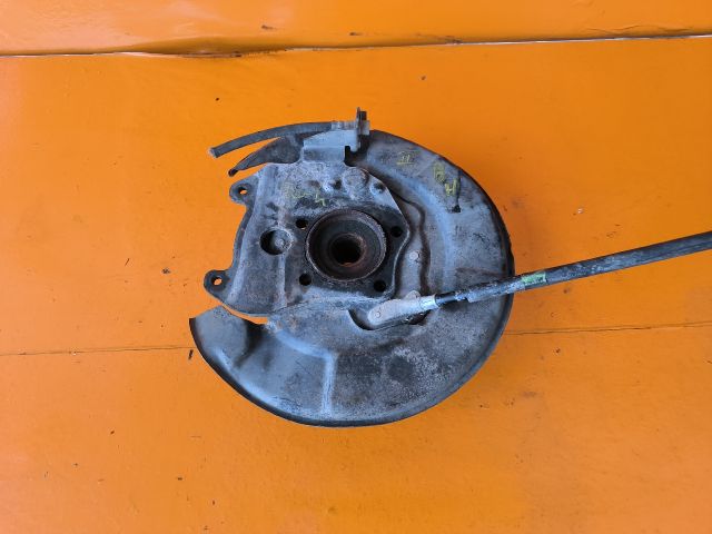 bontott TOYOTA RAV 4 Bal hátsó Kerékagy