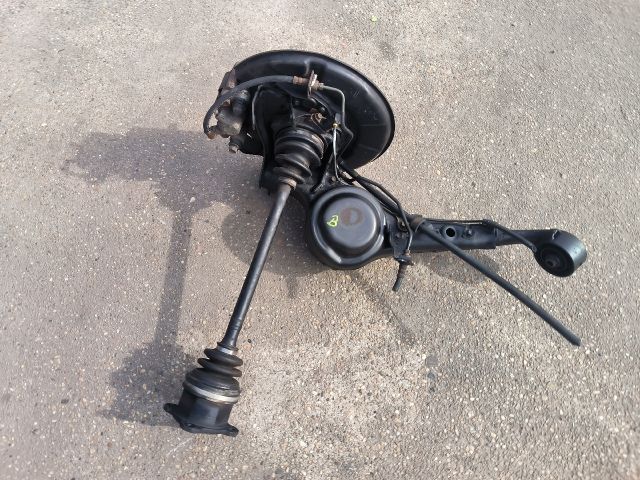 bontott TOYOTA RAV 4 Bal hátsó Kerékagy