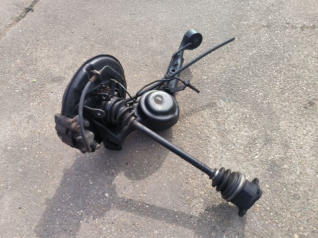 bontott TOYOTA RAV 4 Bal hátsó Kerékagy