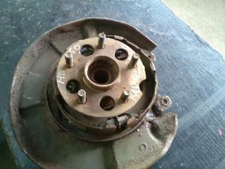 bontott TOYOTA RAV 4 Bal hátsó Kerékagy