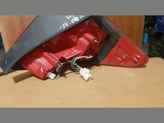 bontott TOYOTA RAV 4 Bal Hátsó Lámpa