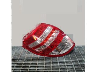 bontott TOYOTA RAV 4 Bal Hátsó Lámpa