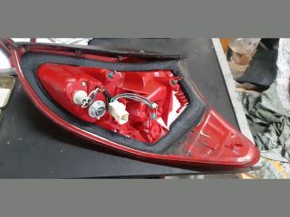 bontott TOYOTA RAV 4 Bal Hátsó Lámpa