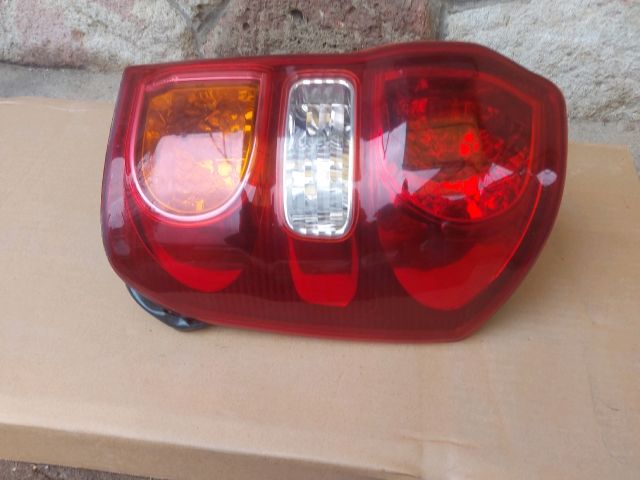 bontott TOYOTA RAV 4 Bal Hátsó Lámpa