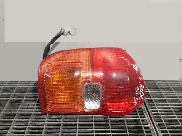 bontott TOYOTA RAV 4 Bal Hátsó Lámpa