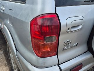 bontott TOYOTA RAV 4 Bal Hátsó Lámpa