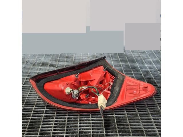 bontott TOYOTA RAV 4 Bal Hátsó Lámpa