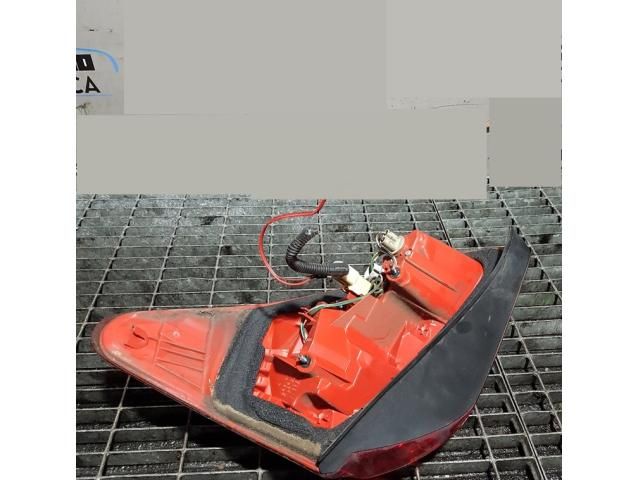 bontott TOYOTA RAV 4 Bal Hátsó Lámpa