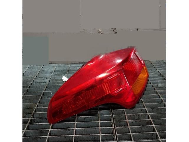 bontott TOYOTA RAV 4 Bal Hátsó Lámpa