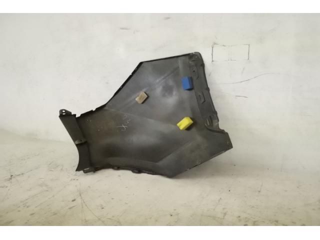 bontott TOYOTA RAV 4 Bal hátsó Lökhárító Díszléc