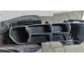 bontott TOYOTA RAV 4 Bal hátsó Lökhárító Tartó (Műanyag)