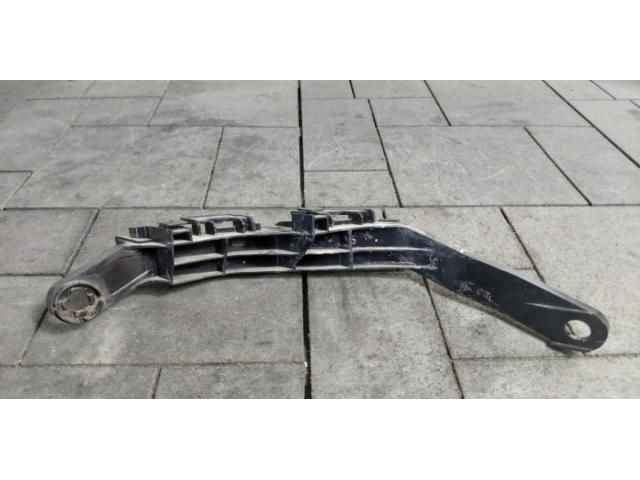 bontott TOYOTA RAV 4 Bal hátsó Lökhárító Tartó (Műanyag)