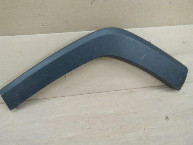 bontott TOYOTA RAV 4 Bal hátsó Sárvédő Díszléc