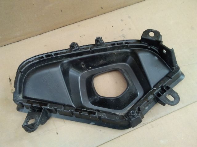 bontott TOYOTA RAV 4 Bal Ködlámpa Rács