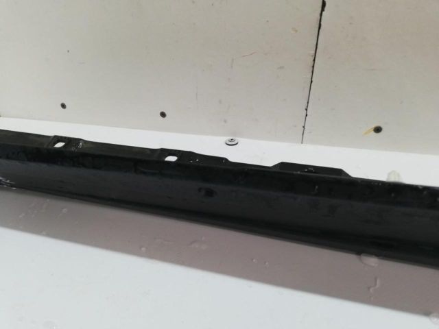 bontott TOYOTA RAV 4 Bal Küszöb