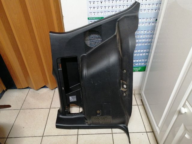 bontott TOYOTA RAV 4 Bal Oldalkárpit (2-3 ajtóshoz hátra)