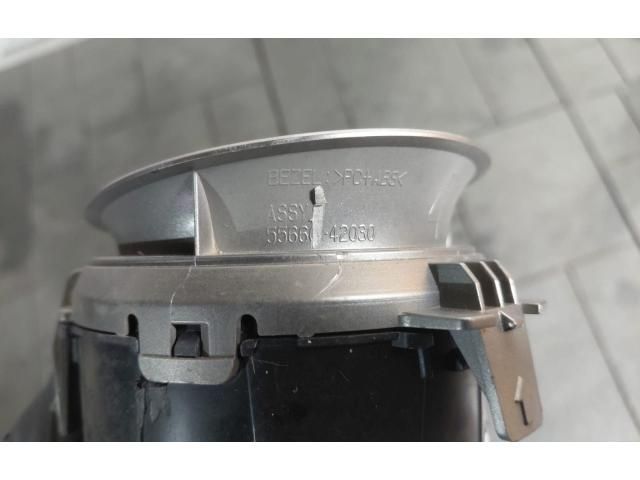 bontott TOYOTA RAV 4 Bal Szellőző