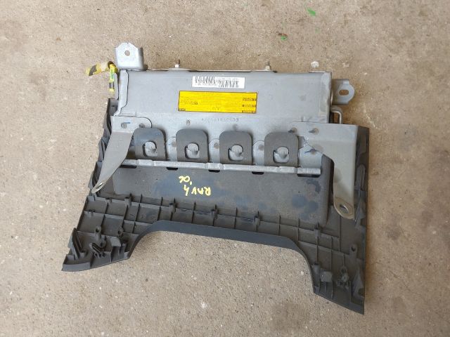 bontott TOYOTA RAV 4 Bal Térdlégzsák